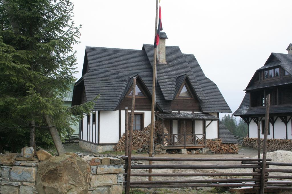 Blyzhche Neba Konuk evi Yablunytsia Oda fotoğraf